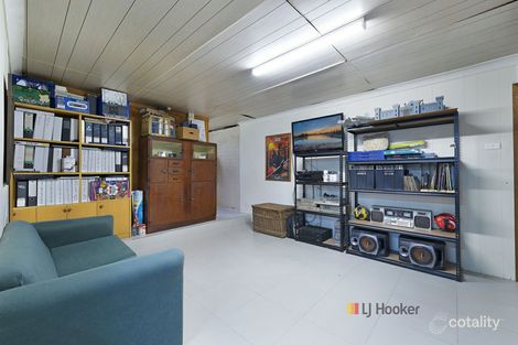 Property photo of 5 Windermere Avenue Charmhaven NSW 2263