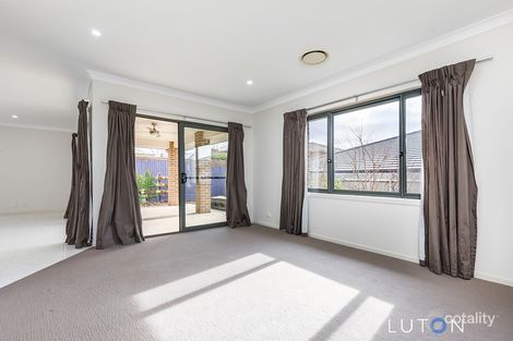 Property photo of 16 Digby Circuit Crace ACT 2911