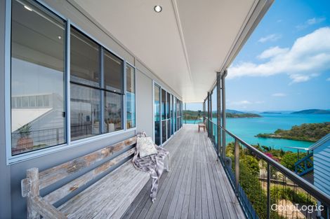 Property photo of 1 Shutehaven Close Shute Harbour QLD 4802