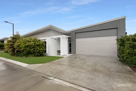 Property photo of 1 Latitude Boulevard Nikenbah QLD 4655