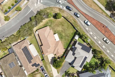 Property photo of 3 Ansett Way Upper Coomera QLD 4209