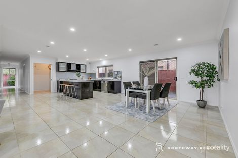 Property photo of 41 Allumba Way Wollert VIC 3750