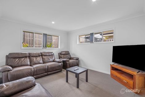 Property photo of 93 Aspen Circuit Logan Reserve QLD 4133