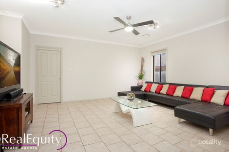 Property photo of 2 Howlett Close Chipping Norton NSW 2170