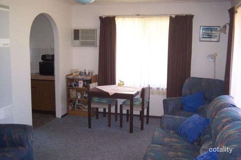 Property photo of 2/9 Carter Street Sale VIC 3850