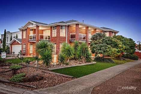 Property photo of 2 Mackenzie Close Taylors Lakes VIC 3038