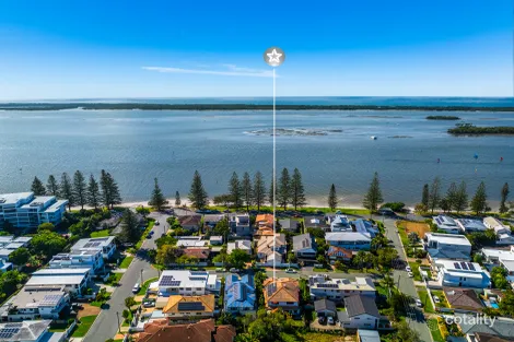 Property photo of 2/4 Tecona Avenue Hollywell QLD 4216