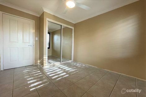 Property photo of 11 Cyclamen Place Macquarie Fields NSW 2564