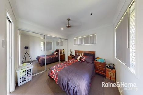 4 Tia Cl, Morayfield, QLD 4506