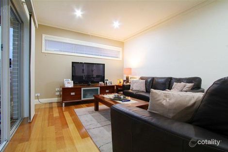 Property photo of 32 Kassandra Heights Epping VIC 3076