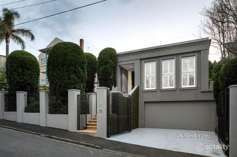 Property photo of 17 Canberra Road Toorak VIC 3142