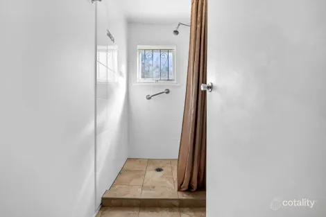 Property photo of 8 Pomeroy Street Geebung QLD 4034