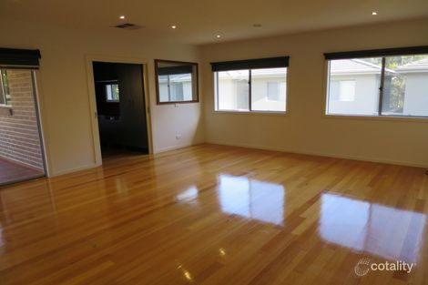 Property photo of 2/18 Cabena Crescent Chadstone VIC 3148