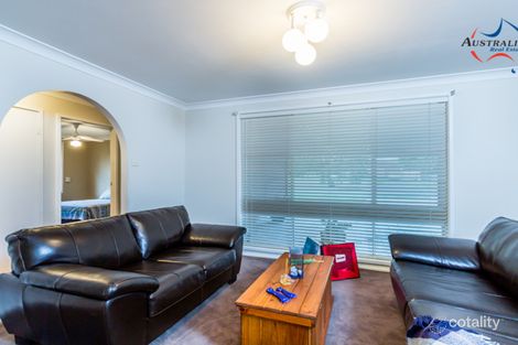 Property photo of 13 Lindridge Place Colyton NSW 2760