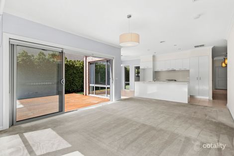 Property photo of 18 Barron Street Deakin ACT 2600
