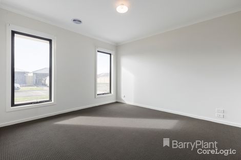 Property photo of 17 Arnhem Road Wyndham Vale VIC 3024