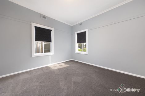Property photo of 3 Pollard Street Wodonga VIC 3690