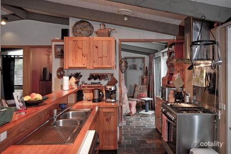 Property photo of 5 Newth Place Surf Beach NSW 2536