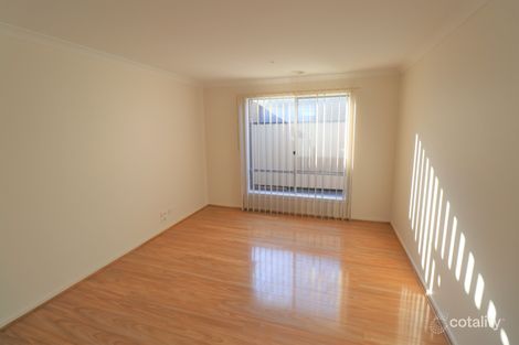 Property photo of 12 Zain Street Lynbrook VIC 3975