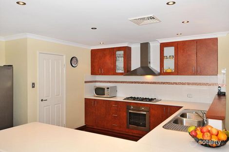 Property photo of 6 Capricorn Mews Halls Head WA 6210