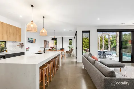 Property photo of 12 Eddystone Court Barwon Heads VIC 3227