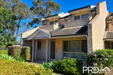 1/831 Henry Lawson Dr, Picnic Point, NSW 2213