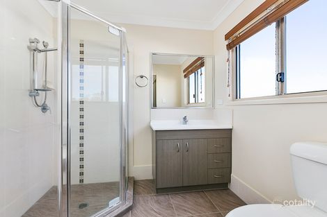 Property photo of 19/11 Tripcony Place Wakerley QLD 4154