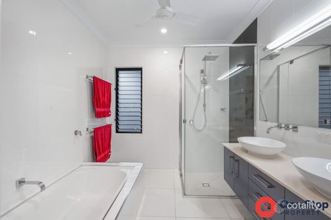 Property photo of 17 Sascha Close Redlynch QLD 4870
