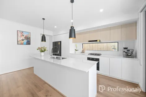 Property photo of 44 Shoreline Crescent Carrum Downs VIC 3201