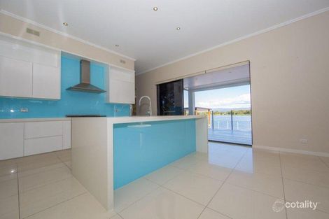 Property photo of 68 Montevideo Drive Clear Island Waters QLD 4226