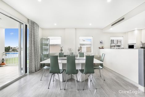 Property photo of 31/53 Peninsula Drive Breakfast Point NSW 2137