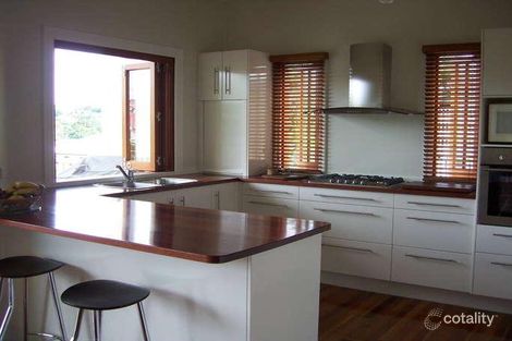 Property photo of 22 Barter Avenue Holland Park QLD 4121