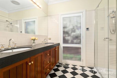 Property photo of 8 Lomond Court Warrandyte VIC 3113