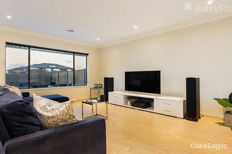 Property photo of 31 Solo Street Point Cook VIC 3030