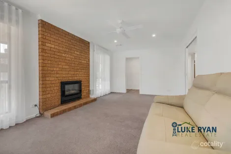 Property photo of 9 Moore Street Rochester VIC 3561
