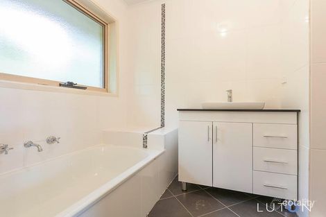 Property photo of 9 Keira Street Narrabundah ACT 2604