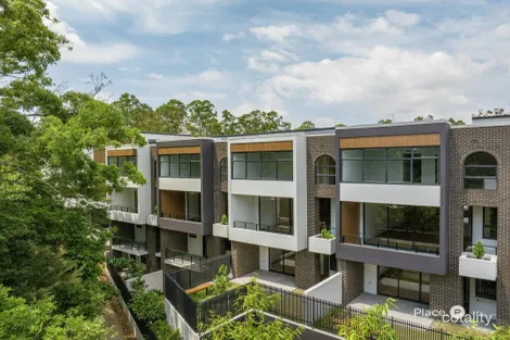 25/75 Jacaranda Pl, Indooroopilly, QLD 4068