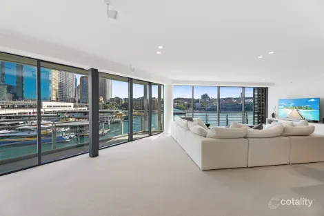 24/7 Macquarie St, Sydney, NSW 2000