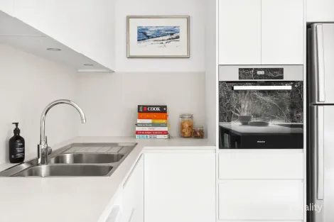 Property photo of 28/18 Currie Crescent Kingston ACT 2604