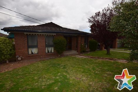 40 Raphael Dr, Wheelers Hill, VIC 3150