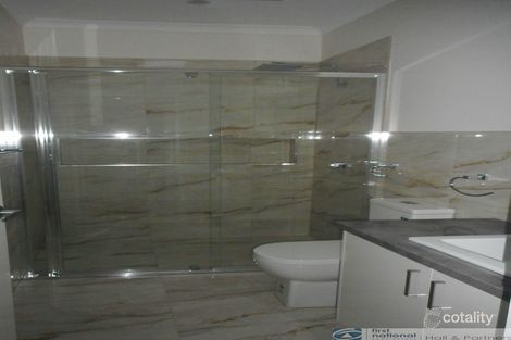 2/4 Gina Ct, Hallam, VIC 3803