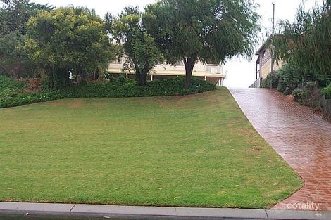 40 Cooranga Rd, Falcon, WA 6210