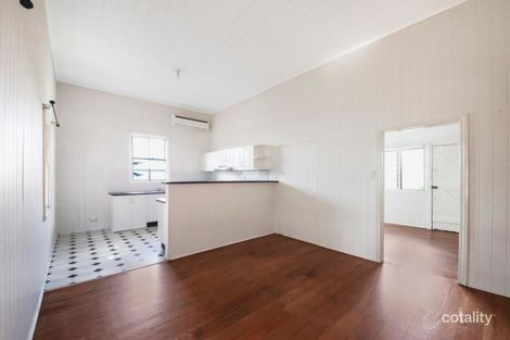 Property photo of 128 Broadwater Road Mount Gravatt East QLD 4122