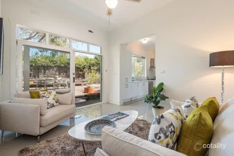 Property photo of 6 Ashe Grove Toorak VIC 3142