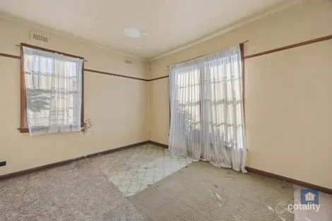 Property photo of 4 McKenzie Street Colac VIC 3250