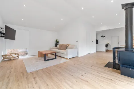 Property photo of 13 Rosella Court Pearcedale VIC 3912