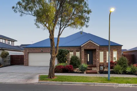 Property photo of 17 Sunnyside Way Cairnlea VIC 3023