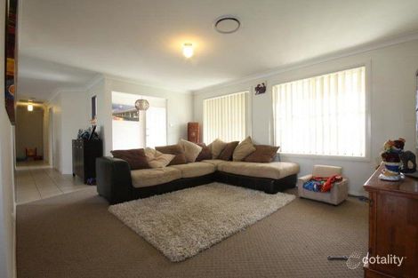 Property photo of 126 Casey Drive Hunterview NSW 2330