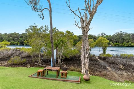 Property photo of 32 Bayview Drive Yamba NSW 2464