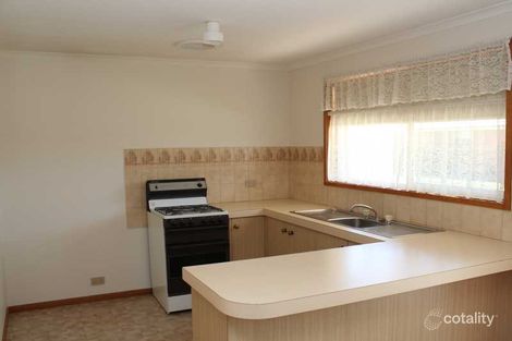 Property photo of 2/8 Simpson Street Bacchus Marsh VIC 3340